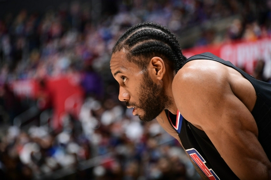 往伴随着巨 往伴随着巨