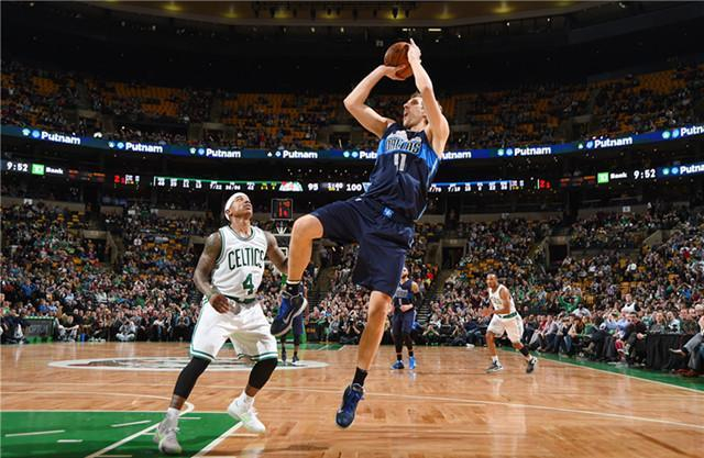 且积极的 且积极的