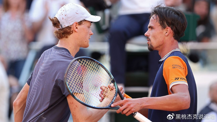 米体：尤文已与奥斯梅恩达原则性协议，但签约前